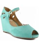 Breckelles Brazil-01 Mint Women Wedge Pumps
