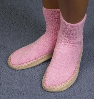Women Adult Soft Knit Gripper, Non Skid Slippers. One Size Fits All. Pink