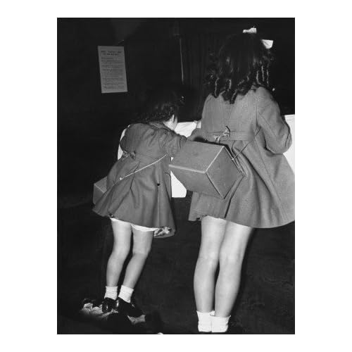 World+war+2+gas+masks+children