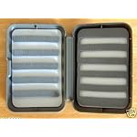 C & F STYLE FLY BOX HOLDS 230 PLUS FLIES