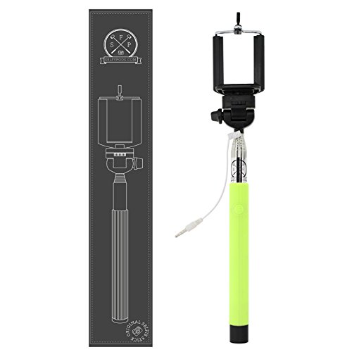Selfie Stick, SELFYPODS Original Selfie Click Stick Self Portrait [Battery Free] Extendable Handled Stick with Adjustable Phone Holder & Built-in Remote Shutter Designed for Apple, Android Smartphones. Our special design selfie stick has a groove tube and it holds it from turning, it doesn't matter how heavy the phone is come and try our new selfie stick!. (RETAIL PACKAGE) (Green)