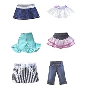 Barbie Fashion Fever Assorted Clothes by Barbie