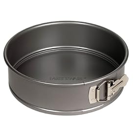 Farberware Nonstick Bakeware 9-Inch Springform Pan by Farberware