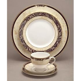 CORNUCOPIA PASTA PLATE BOWL by Wedgwood