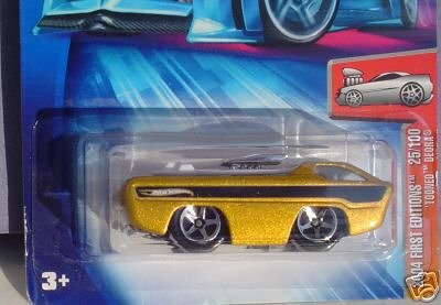  Mattel Hot Wheels 2004 First Editions 1:64 Scale Gold Tooned Deora Die Cast Car #025