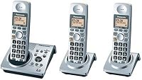 Panasonic DECT 6.0-Series 3-Handset Cordless Phone System with Answering System (KX-TG1033S)
