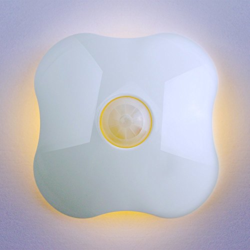 Zitrades Led Motion activated wireless Nightlight Clover Style Night Lamp, Wall Light Stick on Anywhere with battery operated Warm white