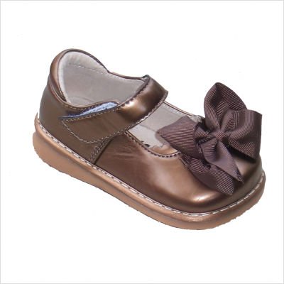 Bow Mary Jane in Bronze Color: Bronze - Size: 3 Bow Mary Jane in Bronze Color: Bronze - Size: 3