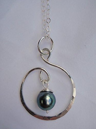 Showcase Style Tahitian Pearl Silver Necklace
