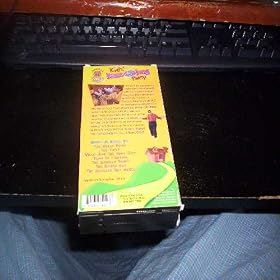 Drew's Famous Magical Jukebox: Kids' Dance a Long Party [VHS]