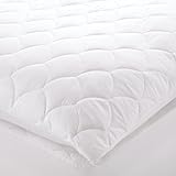 IMAGE OF Qulited Cotton Featherbed Protector