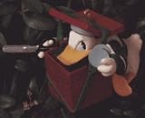 Hallmark Keepsake Ornament - Donald's Surprising Gift Hallmark Archives #1 in Series - QXD4025 (1997)