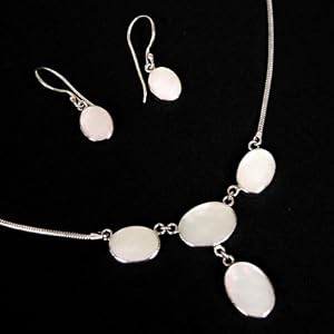 Mother of Pearl Drops Necklace and Earrings Set