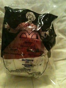 Peter Pan Action Figure and Abaft Part of Ship - 2002 McDonald's Happy Meal Return to Never-land Build-a-Ship Assortment