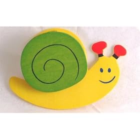 Magnetic wooden note clip - Snail