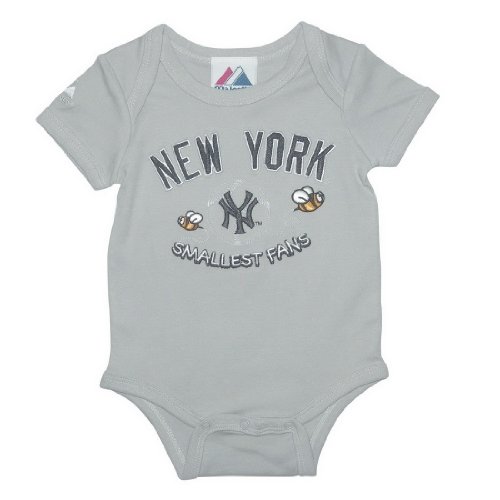Majestic New York Yankees MLB Baby / Infant OnePiece Bodysuit / Romper