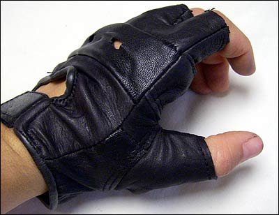 Biker's Motorcycle Fingerless Gloves - Black Leather - Size M