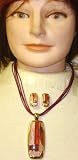 Multi Strings Green Red Short Chain Necklace with Large Red Gold Plated Pendant and Earrings
