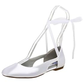 Buy Dyeables Ladies Flirt Pump by Dyeables