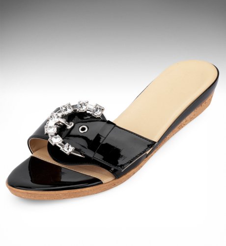 Per Una Diamant&eacute; Buckle Wedge Shoes clothing