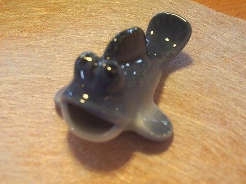 一人二役お箸置き？なぜ？むつごろう青！可愛くて置き物にもお薦めです！
