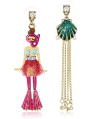Betsey Johnson "Jewels of The Sea" Scuba Girl and Sea Shell Mismatch Drop Earrings