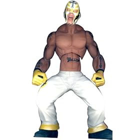 WWE - 14in Ring Giants - Rey Mysterio
