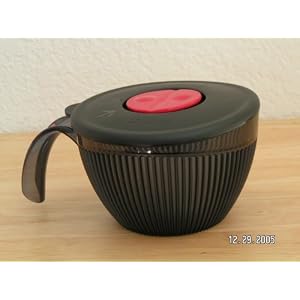 Tupperware Smokey Grey Rock N Serve Soup Mug by