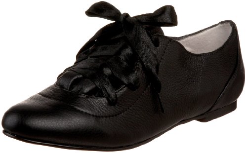 Betsey Johnson Women’s Drrew Oxford