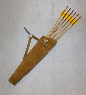  Archery Classic Leather Quiver Set with 6 x 30