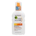 Garnier Ambre Solaire Suntan Moisturising Protection Spray Medium SPF 15 with Cactus nutriflavones and Vitamin E 200ml
