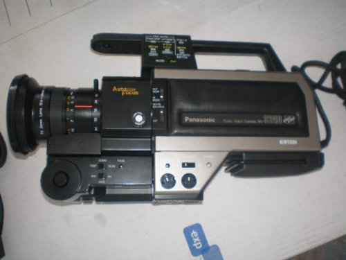Panasonic WV-3240 Pro Line w/ AG-2400 VHS Portable Recorder Unit