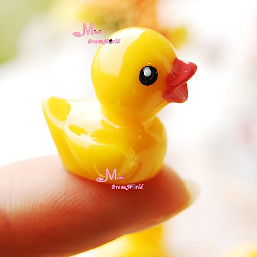 Free Shipping! 1/12 Dollhouse Miniature Lovely Yellow Duck 2pcs