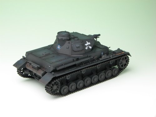 1/35 ガールズ&パンツァー IV号戦車D型 あんこうチームver