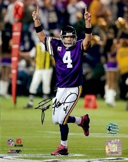 Brett Favre Autographed/Hand Signed Minnesota Vikings 8x10 Photo- Favre Hologram