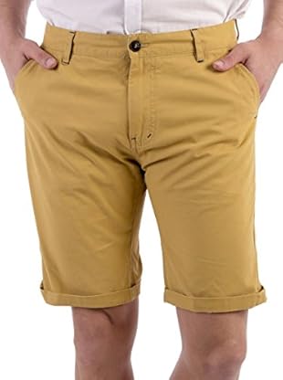 BLUE COAST YACHTING Bermuda (Mostaza)