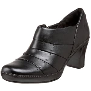 Buy Clarks Ladies Mika Sue Pump