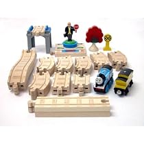 Learning Curve Brands Thomas Wooden Railway - Battery-Powered Sir Topham Hatt Figure 8 Set