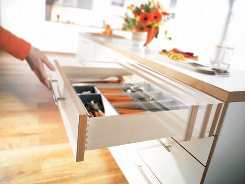 Blum Tandem Premium Undermount Slides With Integrated Soft Close Full Extension For 18