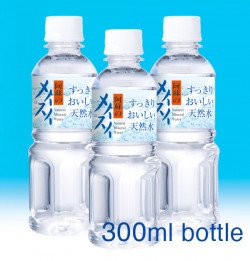 非加熱殺菌の美味しい天然水　阿蘇のメイスイ　ペットボトル300ｍｌ×35本入　1箱
