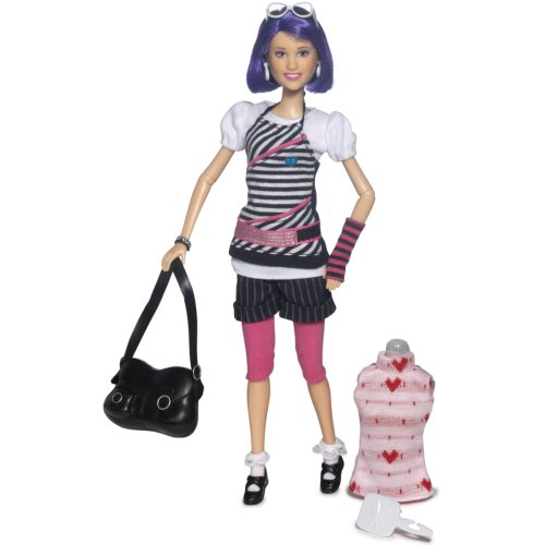 Childrens Toyshop  Toys : Lola w/Fashion, Accessories and Dancing Feature Mechanism