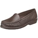 Propet Women's Comfy Walker Loafer