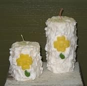 Lemongrass Medium Hand Cake Pillars