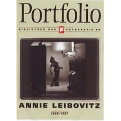 Annie Leibovitz: Photographs Portfolio 1970-1990 (Stern Portfolio Library of Photography)