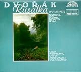 Dvor