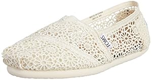 Toms Women's Crochet Classics Natural Morocco Casual Shoe 6.5 Women US