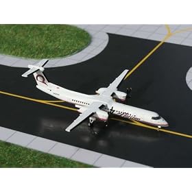 Gemini Jets Horizon Air Dash 8Q-400 Model Airplane