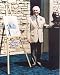 Marv Levy signed 8x10 Photo (Bufallo Bills)