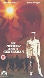 Officer and a Gentleman [VHS] VHS