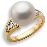 Round Brilliant Cut Diamonds, 12 mm White Cultured South Sea Pearl, 14Kt. Yellow Gold. Diamond and South Sea Pearl Ring